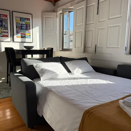 Galeria 99 Apartman *
